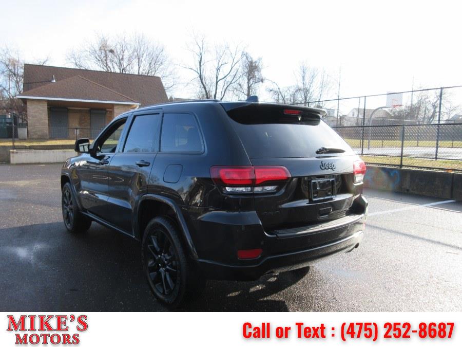 Used Jeep Grand Cherokee Laredo 4x4 *Ltd Avail* 2018 | Mike's Motors LLC. Stratford, Connecticut Used Jeep Grand Cherokee Laredo 4x4 *Ltd Avail* 2018 | Mike's Motors LLC. Stratford, Connecticut
