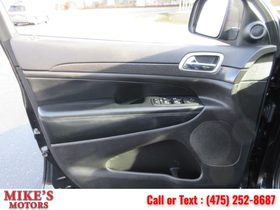 Used Jeep Grand Cherokee Laredo 4x4 *Ltd Avail* 2018 | Mike's Motors LLC. Stratford, Connecticut Used Jeep Grand Cherokee Laredo 4x4 *Ltd Avail* 2018 | Mike's Motors LLC. Stratford, Connecticut