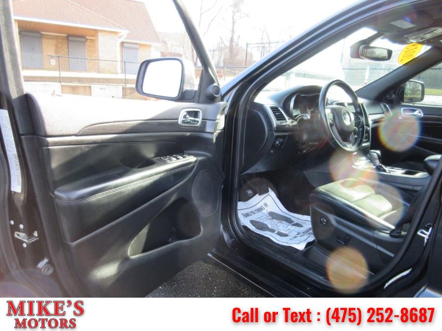 Used Jeep Grand Cherokee Laredo 4x4 *Ltd Avail* 2018 | Mike's Motors LLC. Stratford, Connecticut Used Jeep Grand Cherokee Laredo 4x4 *Ltd Avail* 2018 | Mike's Motors LLC. Stratford, Connecticut