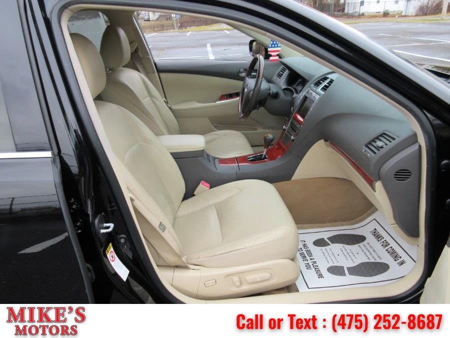 Used Lexus ES 350 4dr Sdn 2011 | Mike's Motors LLC. Stratford, Connecticut Used Lexus ES 350 4dr Sdn 2011 | Mike's Motors LLC. Stratford, Connecticut