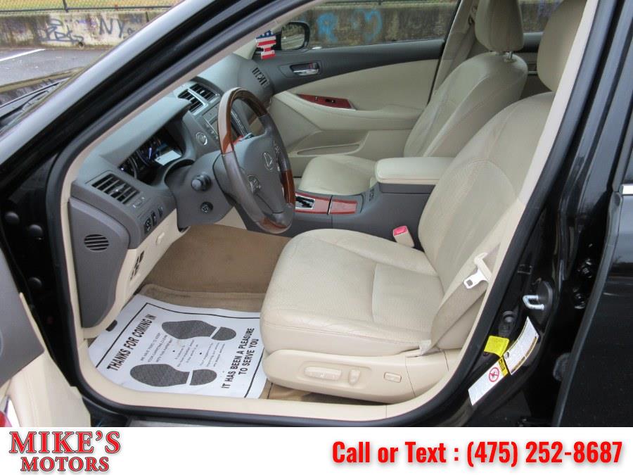 Used Lexus ES 350 4dr Sdn 2011 | Mike's Motors LLC. Stratford, Connecticut Used Lexus ES 350 4dr Sdn 2011 | Mike's Motors LLC. Stratford, Connecticut