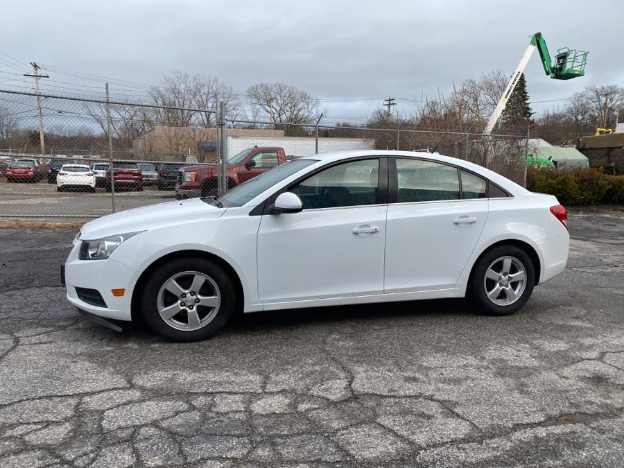 2014 Chevrolet Cruze 4dr Sdn Auto 1LT, available for sale in Milford, Connecticut | Dealertown Auto Wholesalers. Milford, Connecticut