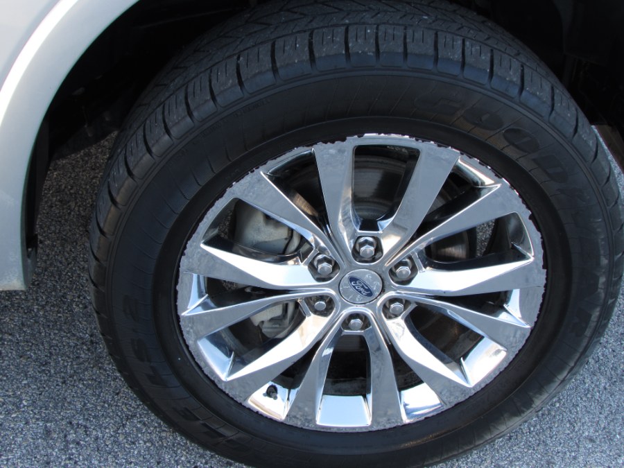 2015 Ford F-150 4WD SuperCrew 145" Lariat, available for sale in Orlando, Florida | VIP Auto Enterprise, Inc. Orlando, Florida 2015 Ford F-150 4WD SuperCrew 145" Lariat, available for sale in Orlando, Florida | VIP Auto Enterprise, Inc. Orlando, Florida