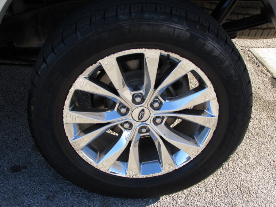 2015 Ford F-150 4WD SuperCrew 145" Lariat, available for sale in Orlando, Florida | VIP Auto Enterprise, Inc. Orlando, Florida 2015 Ford F-150 4WD SuperCrew 145" Lariat, available for sale in Orlando, Florida | VIP Auto Enterprise, Inc. Orlando, Florida