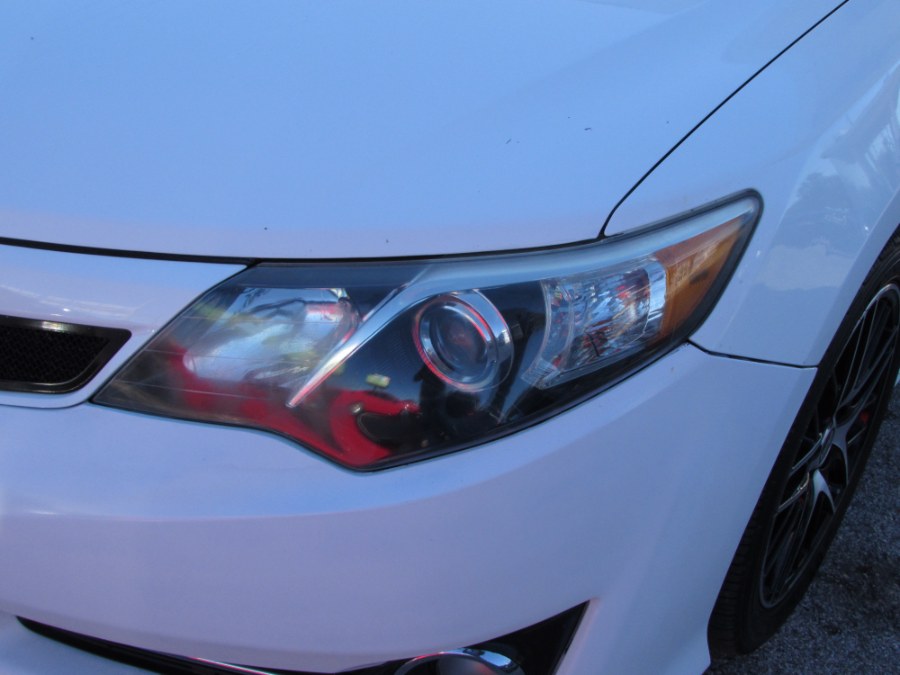 2014 Toyota Camry 4dr Sdn I4 Auto SE Sport (Natl) *Ltd Avail*, available for sale in Orlando, Florida | VIP Auto Enterprise, Inc. Orlando, Florida 2014 Toyota Camry 4dr Sdn I4 Auto SE Sport (Natl) *Ltd Avail*, available for sale in Orlando, Florida | VIP Auto Enterprise, Inc. Orlando, Florida