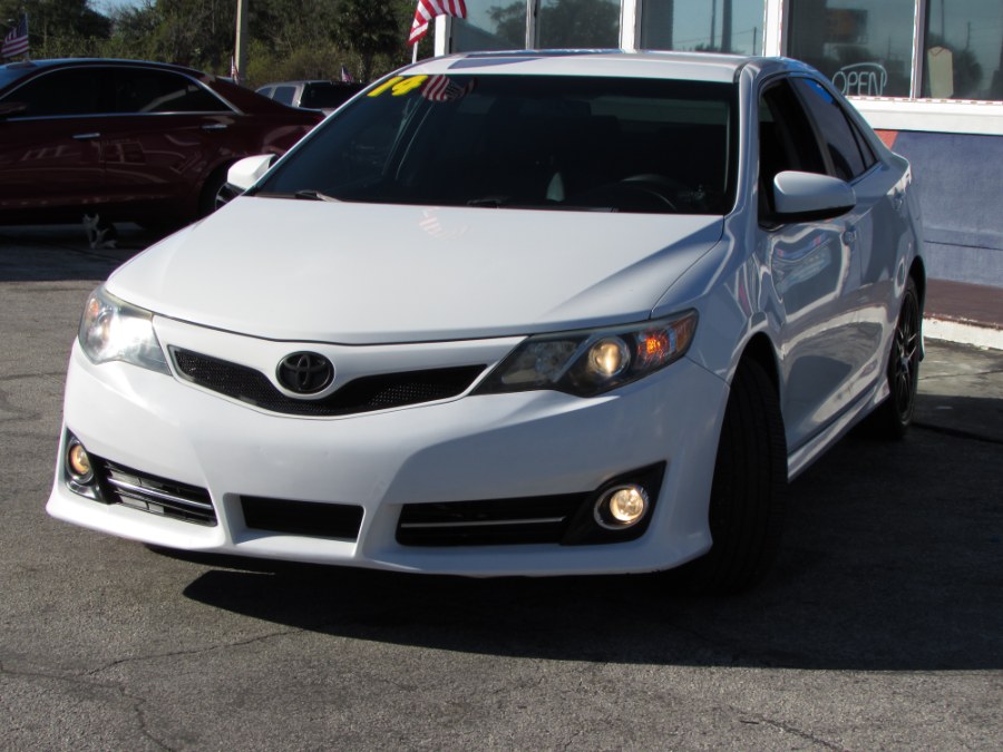 2014 Toyota Camry 4dr Sdn I4 Auto SE Sport (Natl) *Ltd Avail*, available for sale in Orlando, Florida | VIP Auto Enterprise, Inc. Orlando, Florida 2014 Toyota Camry 4dr Sdn I4 Auto SE Sport (Natl) *Ltd Avail*, available for sale in Orlando, Florida | VIP Auto Enterprise, Inc. Orlando, Florida