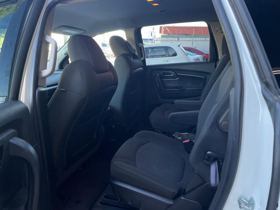 2012 Chevrolet Traverse AWD 4dr LT w/1LT, available for sale in Garden Grove, California | U Save Auto Auction. Garden Grove, California 2012 Chevrolet Traverse AWD 4dr LT w/1LT, available for sale in Garden Grove, California | U Save Auto Auction. Garden Grove, California