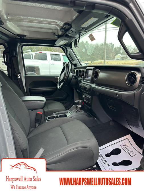 Used Jeep Gladiator Sport S 4x4 2020 | Harpswell Auto Sales Inc. Harpswell, Maine Used Jeep Gladiator Sport S 4x4 2020 | Harpswell Auto Sales Inc. Harpswell, Maine
