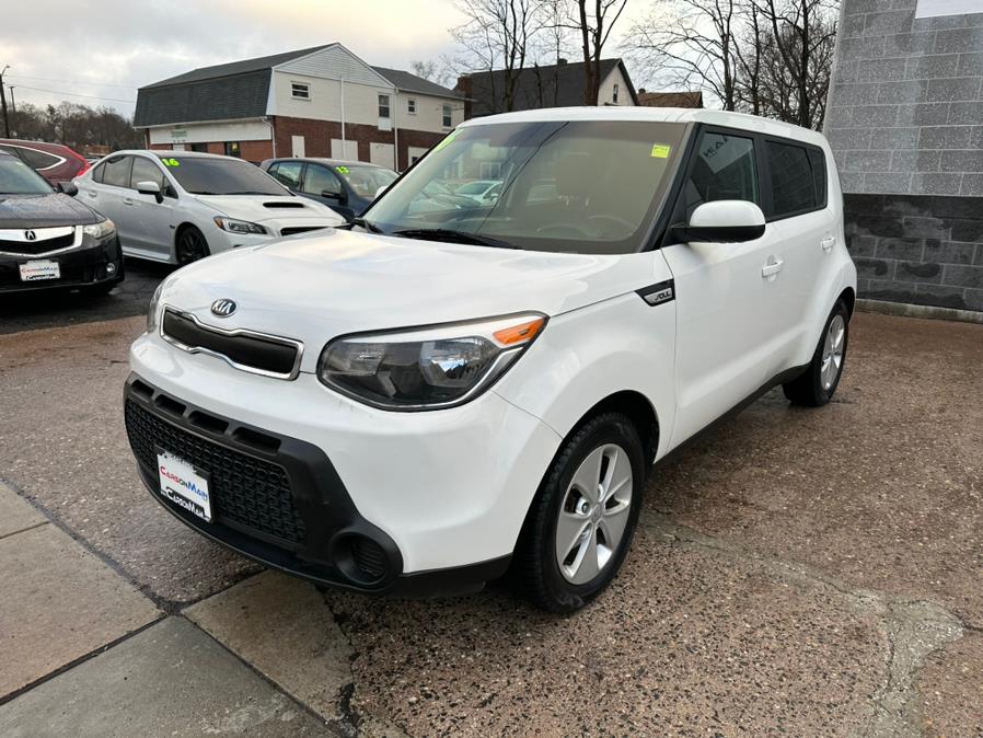 2016 Kia Soul 5dr Wgn Auto Base, available for sale in Manchester, Connecticut | Carsonmain LLC. Manchester, Connecticut 2016 Kia Soul 5dr Wgn Auto Base, available for sale in Manchester, Connecticut | Carsonmain LLC. Manchester, Connecticut