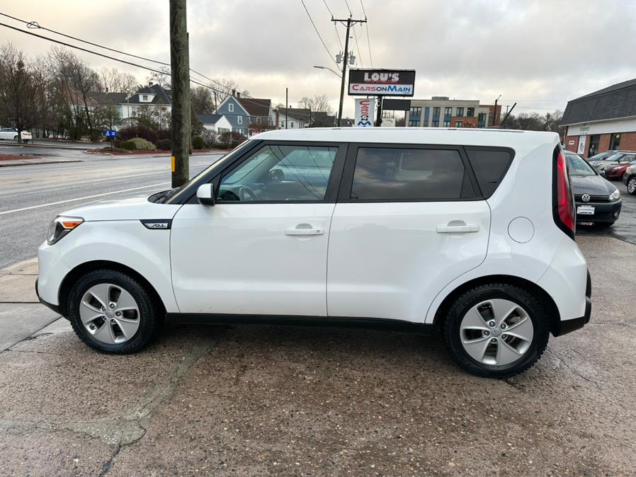 2016 Kia Soul 5dr Wgn Auto Base, available for sale in Manchester, Connecticut | Carsonmain LLC. Manchester, Connecticut 2016 Kia Soul 5dr Wgn Auto Base, available for sale in Manchester, Connecticut | Carsonmain LLC. Manchester, Connecticut
