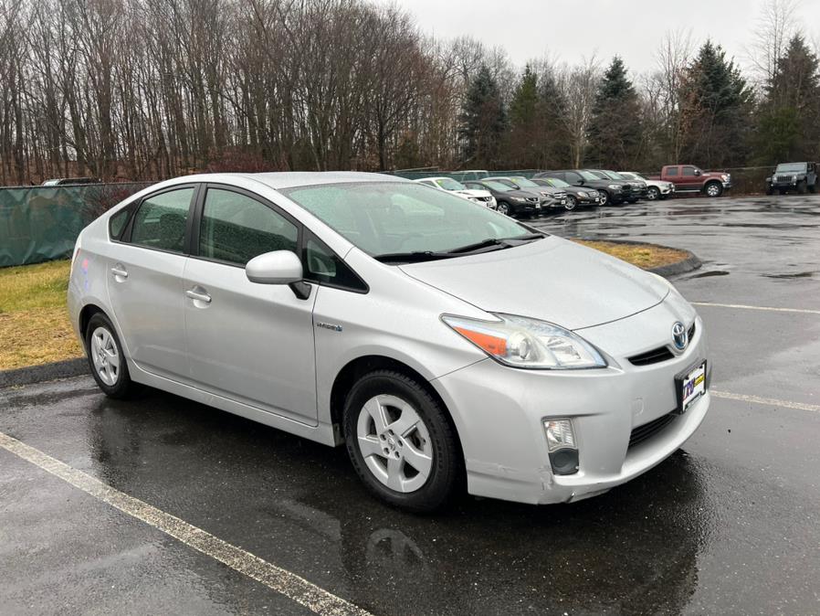 2010 Toyota Prius 5dr HB III, available for sale in Berlin, Connecticut | Tru Auto Mall. Berlin, Connecticut 2010 Toyota Prius 5dr HB III, available for sale in Berlin, Connecticut | Tru Auto Mall. Berlin, Connecticut