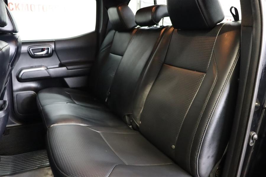 2019 Toyota Tacoma DOUBLE CAB, available for sale in Paterson, New Jersey | Fast Track Motors. Paterson, New Jersey 2019 Toyota Tacoma DOUBLE CAB, available for sale in Paterson, New Jersey | Fast Track Motors. Paterson, New Jersey