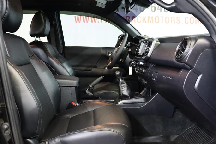 2019 Toyota Tacoma DOUBLE CAB, available for sale in Paterson, New Jersey | Fast Track Motors. Paterson, New Jersey 2019 Toyota Tacoma DOUBLE CAB, available for sale in Paterson, New Jersey | Fast Track Motors. Paterson, New Jersey