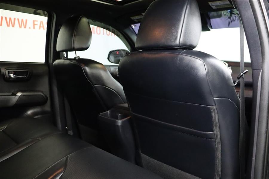 2019 Toyota Tacoma DOUBLE CAB, available for sale in Paterson, New Jersey | Fast Track Motors. Paterson, New Jersey 2019 Toyota Tacoma DOUBLE CAB, available for sale in Paterson, New Jersey | Fast Track Motors. Paterson, New Jersey