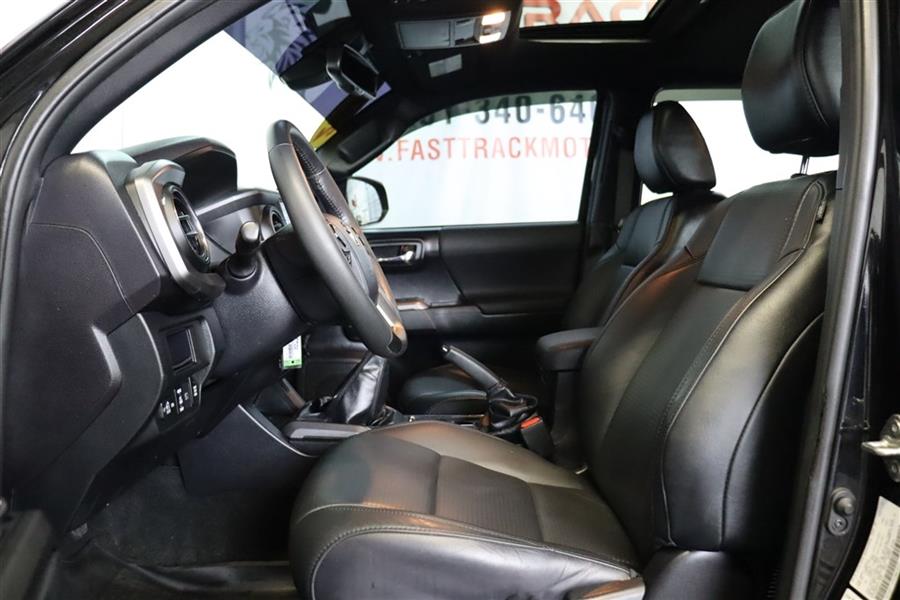 2019 Toyota Tacoma DOUBLE CAB, available for sale in Paterson, New Jersey | Fast Track Motors. Paterson, New Jersey 2019 Toyota Tacoma DOUBLE CAB, available for sale in Paterson, New Jersey | Fast Track Motors. Paterson, New Jersey
