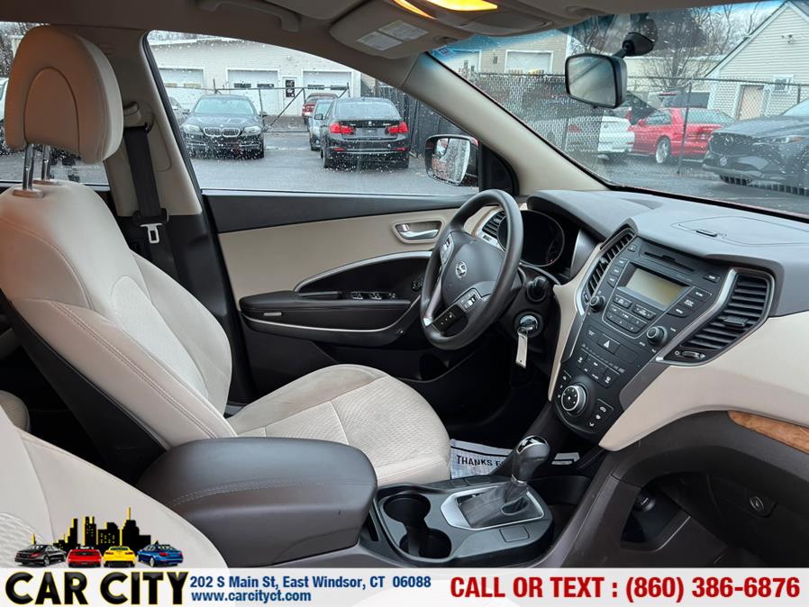 2016 Hyundai Santa Fe Sport AWD 4dr 2.4, available for sale in East Windsor, Connecticut | Car City LLC. East Windsor, Connecticut 2016 Hyundai Santa Fe Sport AWD 4dr 2.4, available for sale in East Windsor, Connecticut | Car City LLC. East Windsor, Connecticut