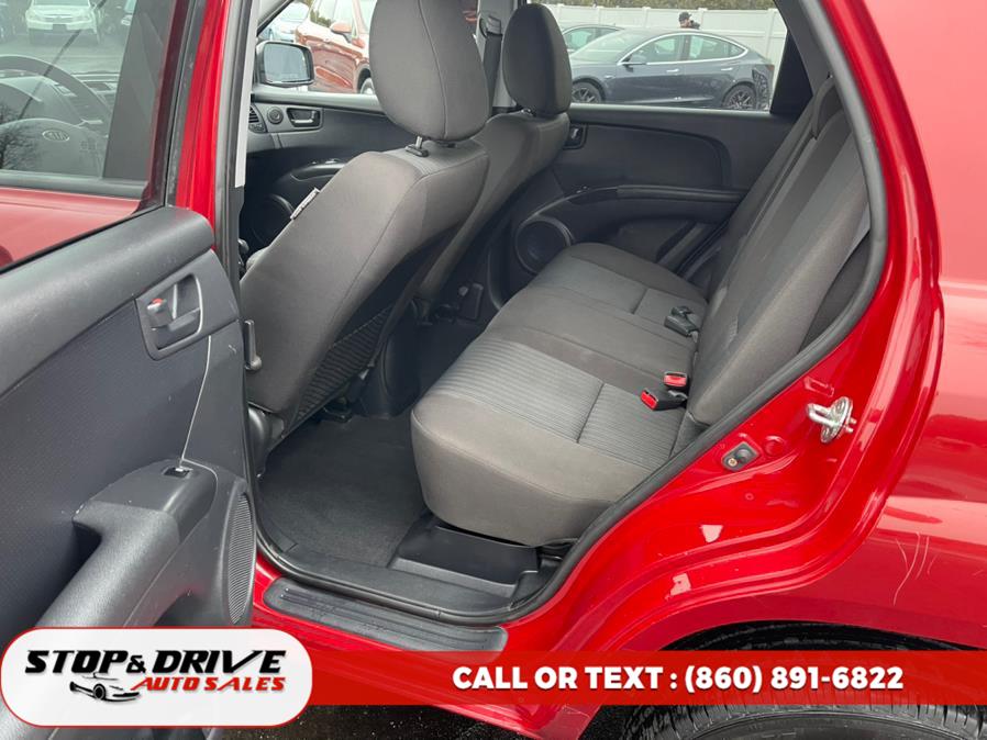 Used Kia Sportage 2WD 4dr I4 Auto LX 2009 | Stop & Drive Auto Sales. East Windsor, Connecticut Used Kia Sportage 2WD 4dr I4 Auto LX 2009 | Stop & Drive Auto Sales. East Windsor, Connecticut