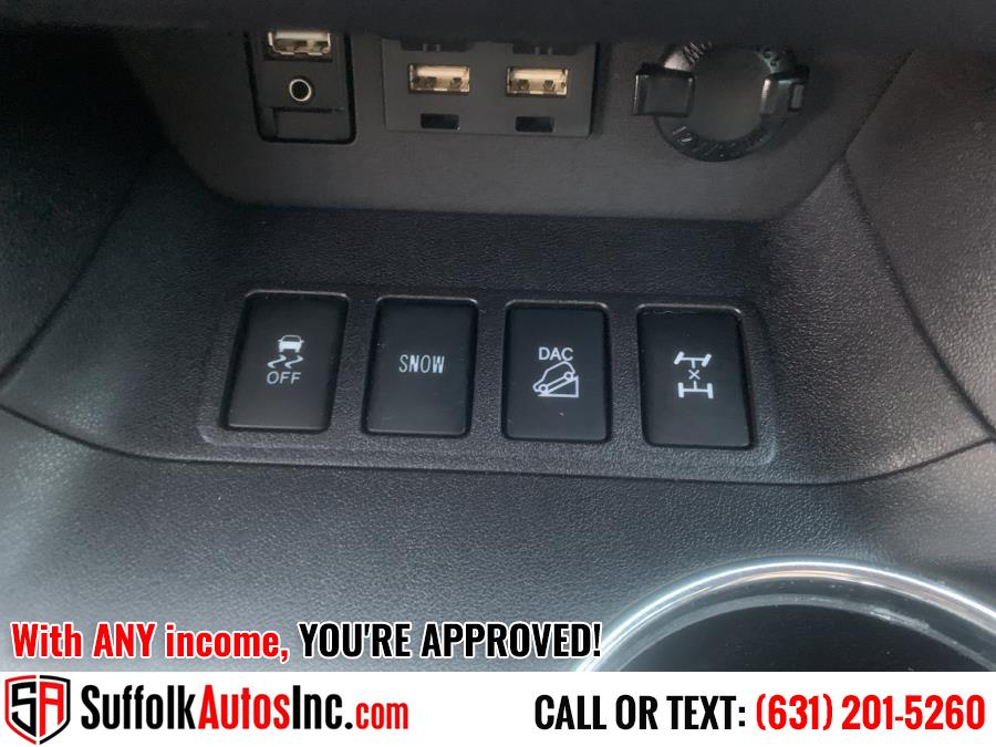 Used Toyota Highlander XLE V6 AWD (Natl) 2019 | Suffolk Autos Inc. Medford, New York Used Toyota Highlander XLE V6 AWD (Natl) 2019 | Suffolk Autos Inc. Medford, New York