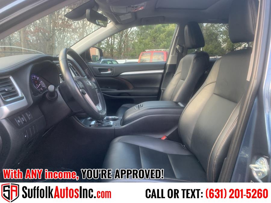 Used Toyota Highlander XLE V6 AWD (Natl) 2019 | Suffolk Autos Inc. Medford, New York Used Toyota Highlander XLE V6 AWD (Natl) 2019 | Suffolk Autos Inc. Medford, New York