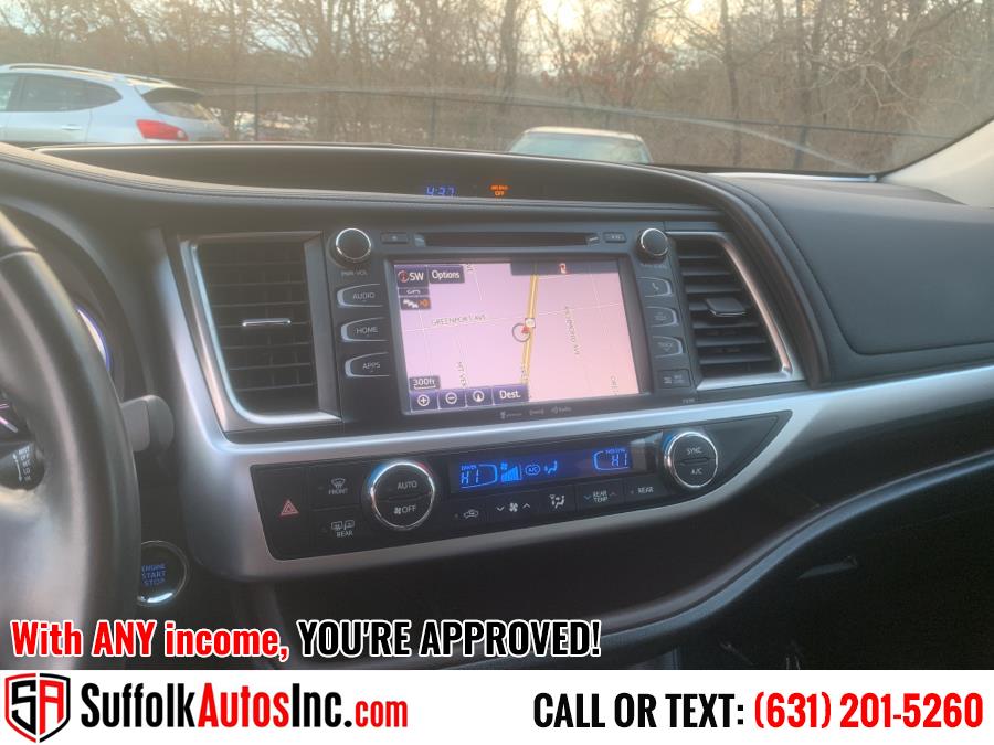 Used Toyota Highlander XLE V6 AWD (Natl) 2019 | Suffolk Autos Inc. Medford, New York Used Toyota Highlander XLE V6 AWD (Natl) 2019 | Suffolk Autos Inc. Medford, New York