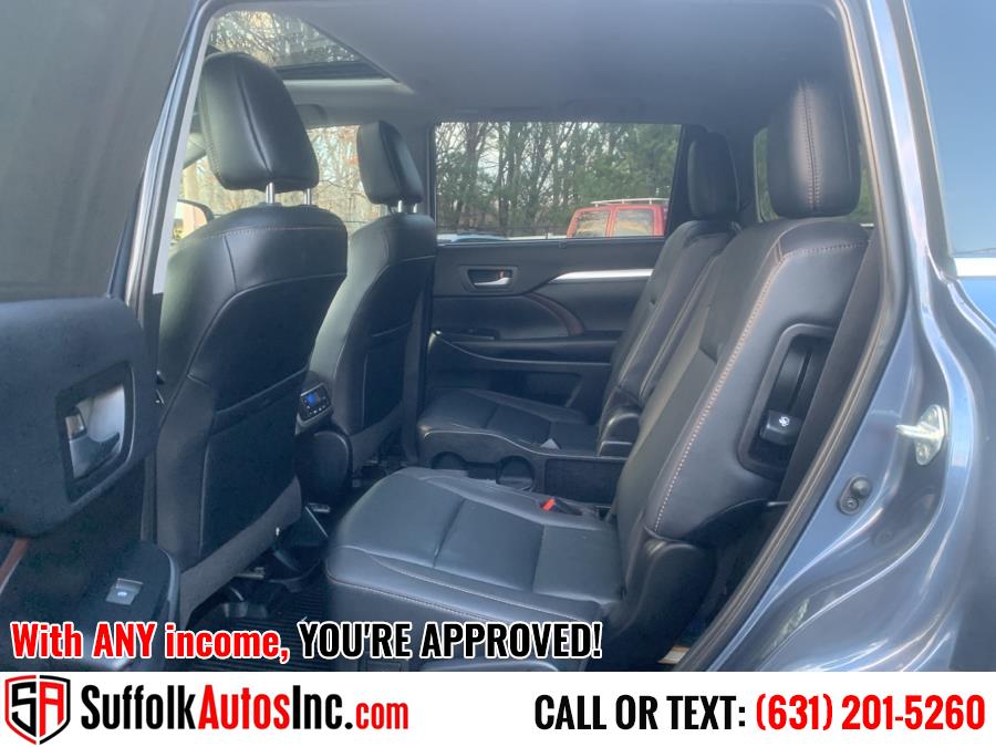 Used Toyota Highlander XLE V6 AWD (Natl) 2019 | Suffolk Autos Inc. Medford, New York Used Toyota Highlander XLE V6 AWD (Natl) 2019 | Suffolk Autos Inc. Medford, New York