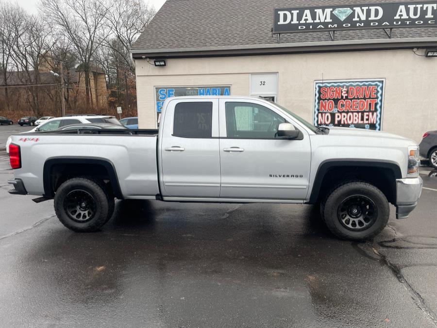 2017 Chevrolet Silverado 1500 4WD Double Cab 143.5" LT w/1LT, available for sale in Vernon, Connecticut | Diamond Auto Cars LLC. Vernon, Connecticut 2017 Chevrolet Silverado 1500 4WD Double Cab 143.5" LT w/1LT, available for sale in Vernon, Connecticut | Diamond Auto Cars LLC. Vernon, Connecticut