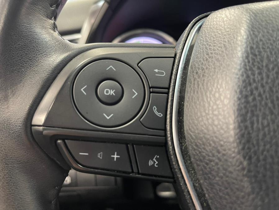 2018 Toyota Camry Hybrid XLE CVT (Natl), available for sale in Inwood, New York | 5 Towns Drive. Inwood, New York 2018 Toyota Camry Hybrid XLE CVT (Natl), available for sale in Inwood, New York | 5 Towns Drive. Inwood, New York