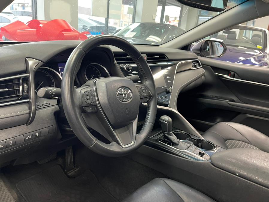 2018 Toyota Camry Hybrid XLE CVT (Natl), available for sale in Inwood, New York | 5 Towns Drive. Inwood, New York 2018 Toyota Camry Hybrid XLE CVT (Natl), available for sale in Inwood, New York | 5 Towns Drive. Inwood, New York