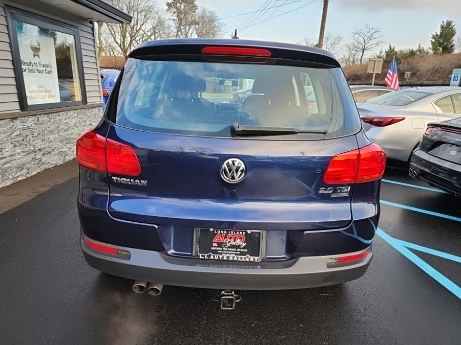 2012 Volkswagen Tiguan 4WD 4dr Auto SE w/Sunroof & Nav, available for sale in Islip, New York | L.I. Auto Gallery. Islip, New York 2012 Volkswagen Tiguan 4WD 4dr Auto SE w/Sunroof & Nav, available for sale in Islip, New York | L.I. Auto Gallery. Islip, New York