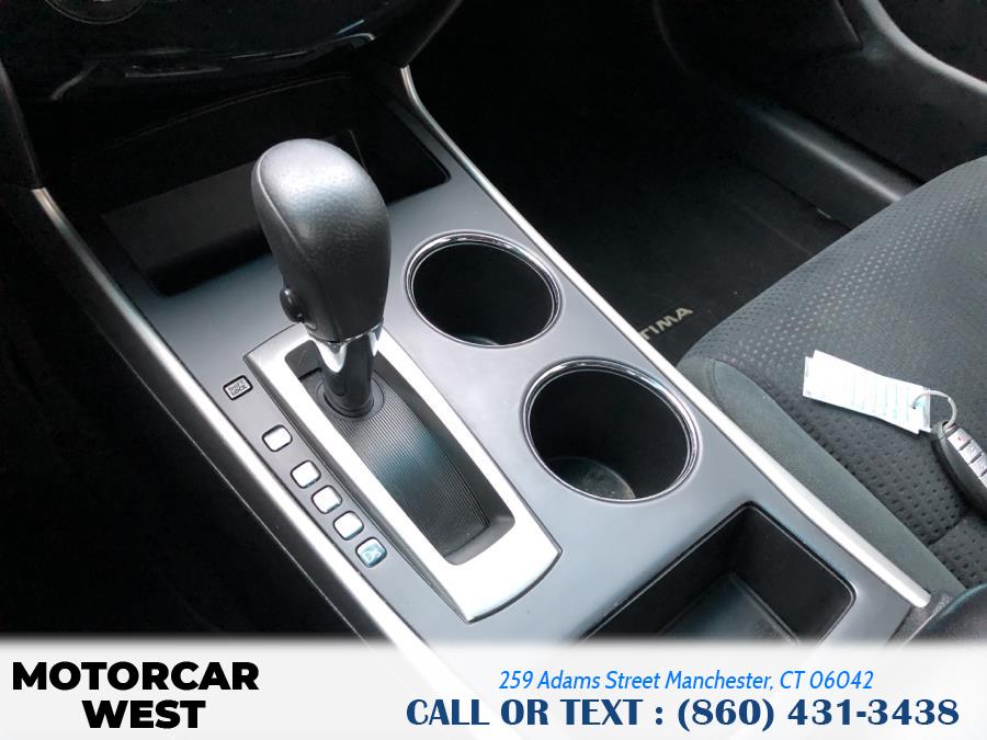 2015 Nissan Altima 4dr Sdn I4 2.5 S, available for sale in Manchester, Connecticut | Motorcar West. Manchester, Connecticut 2015 Nissan Altima 4dr Sdn I4 2.5 S, available for sale in Manchester, Connecticut | Motorcar West. Manchester, Connecticut