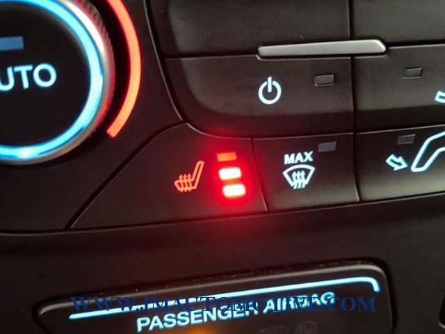 2018 Ford Escape SEL 4WD, available for sale in Naugatuck, Connecticut | J&M Automotive Sls&Svc LLC. Naugatuck, Connecticut 2018 Ford Escape SEL 4WD, available for sale in Naugatuck, Connecticut | J&M Automotive Sls&Svc LLC. Naugatuck, Connecticut