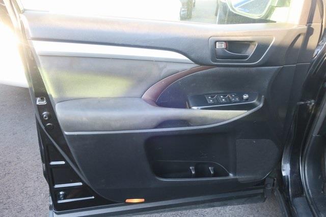 Used Toyota Highlander LE V6 2015 | Victory Cars Central. Levittown, New York Used Toyota Highlander LE V6 2015 | Victory Cars Central. Levittown, New York