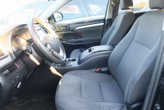 Used Toyota Highlander LE V6 2015 | Victory Cars Central. Levittown, New York Used Toyota Highlander LE V6 2015 | Victory Cars Central. Levittown, New York
