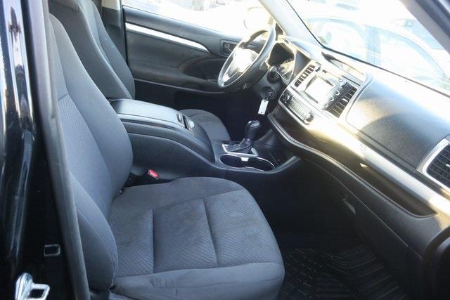 Used Toyota Highlander LE V6 2015 | Victory Cars Central. Levittown, New York Used Toyota Highlander LE V6 2015 | Victory Cars Central. Levittown, New York