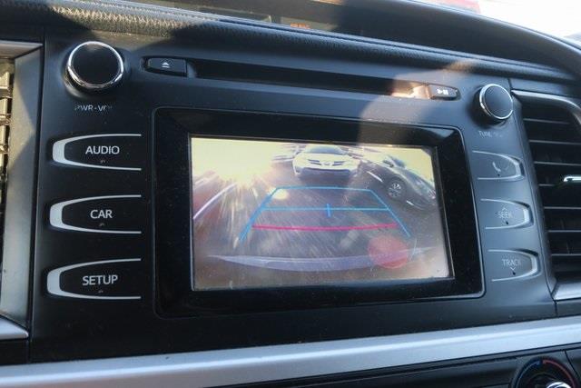 Used Toyota Highlander LE V6 2015 | Victory Cars Central. Levittown, New York Used Toyota Highlander LE V6 2015 | Victory Cars Central. Levittown, New York