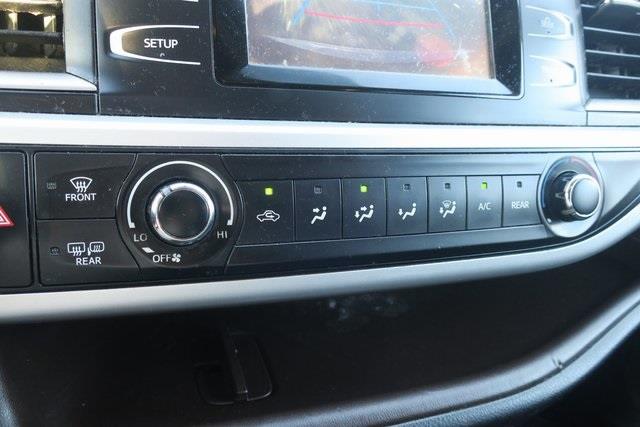 Used Toyota Highlander LE V6 2015 | Victory Cars Central. Levittown, New York Used Toyota Highlander LE V6 2015 | Victory Cars Central. Levittown, New York