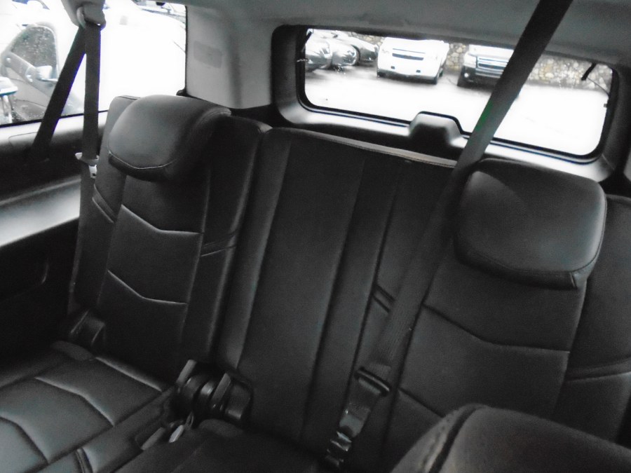 2018 Cadillac Escalade ESV 4WD 4dr Luxury, available for sale in Waterbury, Connecticut | Jim Juliani Motors. Waterbury, Connecticut 2018 Cadillac Escalade ESV 4WD 4dr Luxury, available for sale in Waterbury, Connecticut | Jim Juliani Motors. Waterbury, Connecticut