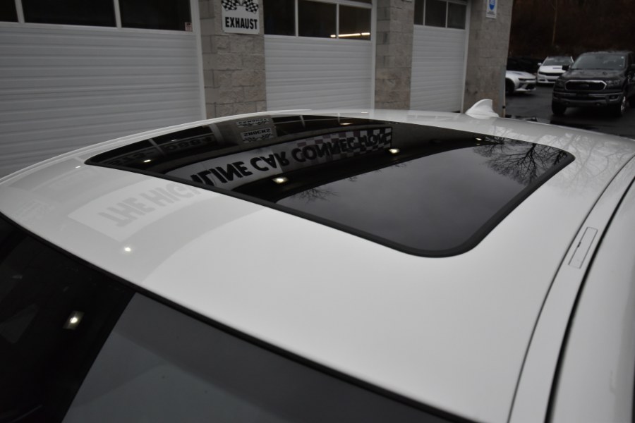2020 BMW 3 Series 330i xDrive Sedan, available for sale in Waterbury, Connecticut | Highline Car Connection. Waterbury, Connecticut 2020 BMW 3 Series 330i xDrive Sedan, available for sale in Waterbury, Connecticut | Highline Car Connection. Waterbury, Connecticut