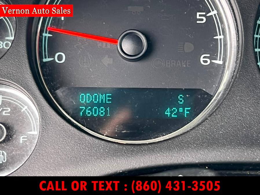2014 GMC Yukon 4WD 4dr SLT, available for sale in Manchester, Connecticut | Vernon Auto Sale & Service. Manchester, Connecticut 2014 GMC Yukon 4WD 4dr SLT, available for sale in Manchester, Connecticut | Vernon Auto Sale & Service. Manchester, Connecticut