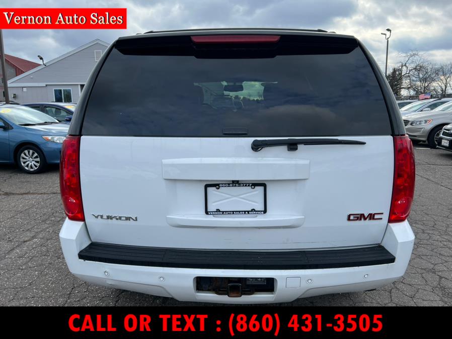 2014 GMC Yukon 4WD 4dr SLT, available for sale in Manchester, Connecticut | Vernon Auto Sale & Service. Manchester, Connecticut 2014 GMC Yukon 4WD 4dr SLT, available for sale in Manchester, Connecticut | Vernon Auto Sale & Service. Manchester, Connecticut
