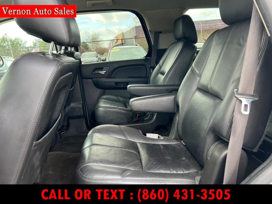 2014 GMC Yukon 4WD 4dr SLT, available for sale in Manchester, Connecticut | Vernon Auto Sale & Service. Manchester, Connecticut 2014 GMC Yukon 4WD 4dr SLT, available for sale in Manchester, Connecticut | Vernon Auto Sale & Service. Manchester, Connecticut