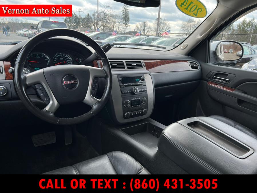 2014 GMC Yukon 4WD 4dr SLT, available for sale in Manchester, Connecticut | Vernon Auto Sale & Service. Manchester, Connecticut 2014 GMC Yukon 4WD 4dr SLT, available for sale in Manchester, Connecticut | Vernon Auto Sale & Service. Manchester, Connecticut