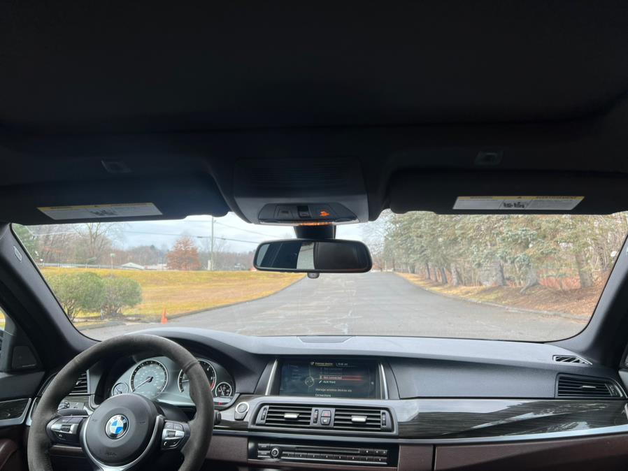 2014 BMW 5 Series 4dr Sdn 535d xDrive AWD, available for sale in Waterbury, Connecticut | Platinum Auto Care. Waterbury, Connecticut 2014 BMW 5 Series 4dr Sdn 535d xDrive AWD, available for sale in Waterbury, Connecticut | Platinum Auto Care. Waterbury, Connecticut