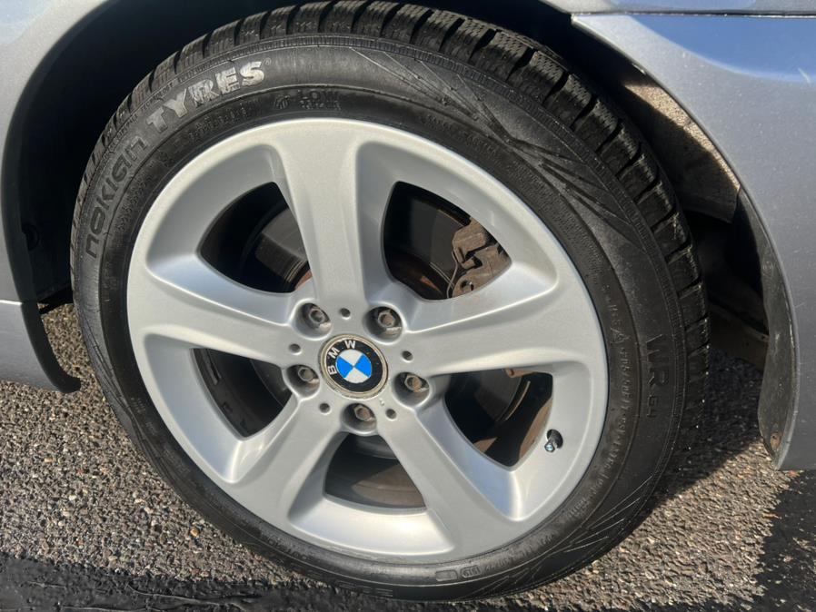 Used BMW 3 Series 330xi 4dr Sdn AWD 2005 | Platinum Auto Care. Waterbury, Connecticut Used BMW 3 Series 330xi 4dr Sdn AWD 2005 | Platinum Auto Care. Waterbury, Connecticut
