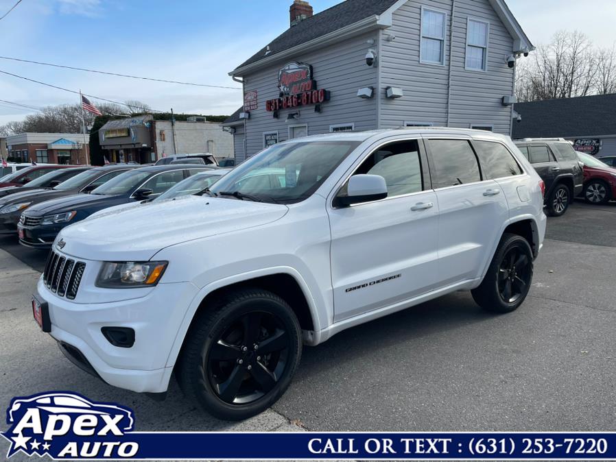 2015 Jeep Grand Cherokee 4WD 4dr Altitude, available for sale in Selden, New York | Apex Auto. Selden, New York