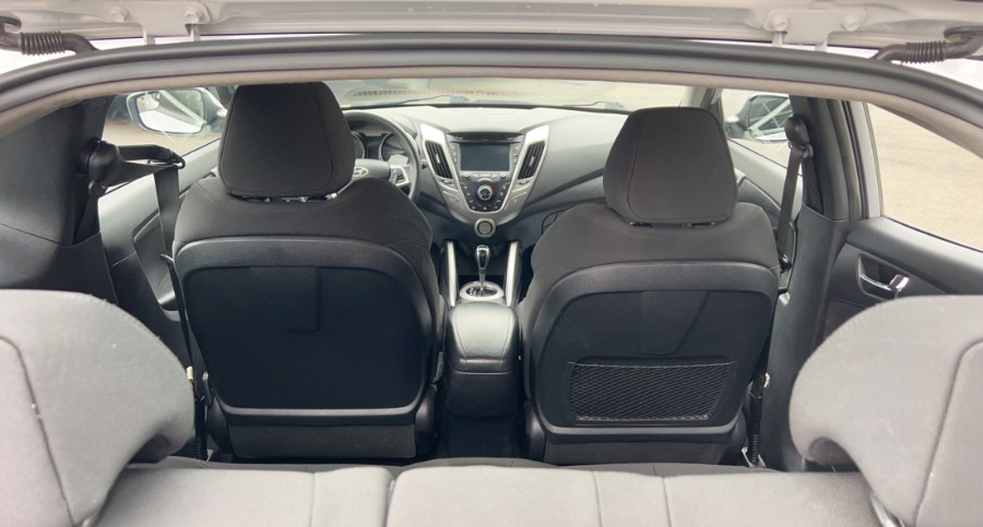 2016 Hyundai Veloster 3dr Cpe Auto, available for sale in Waterbury, Connecticut | West End Automotive Center. Waterbury, Connecticut 2016 Hyundai Veloster 3dr Cpe Auto, available for sale in Waterbury, Connecticut | West End Automotive Center. Waterbury, Connecticut