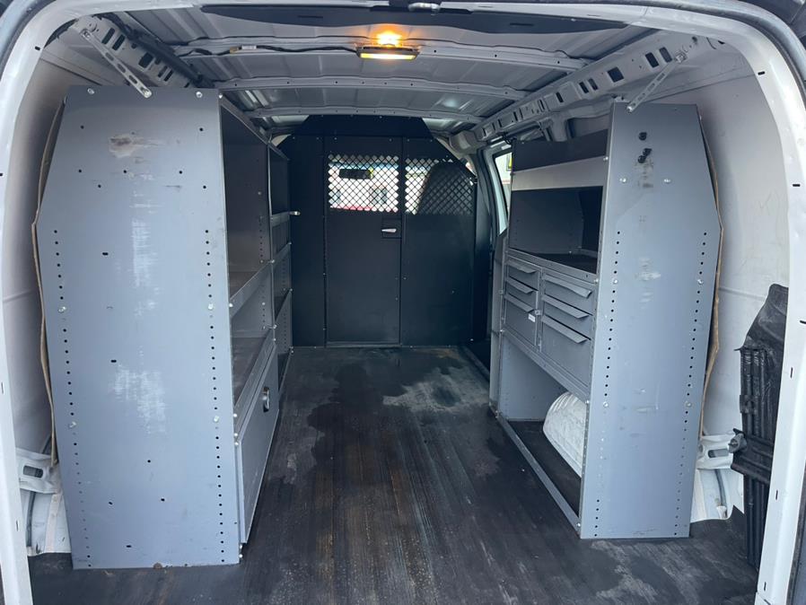 Used Chevrolet Express Cargo Van AWD 1500 135" 2014 | Mike And Tony Auto Sales, Inc. South Windsor, Connecticut Used Chevrolet Express Cargo Van AWD 1500 135" 2014 | Mike And Tony Auto Sales, Inc. South Windsor, Connecticut
