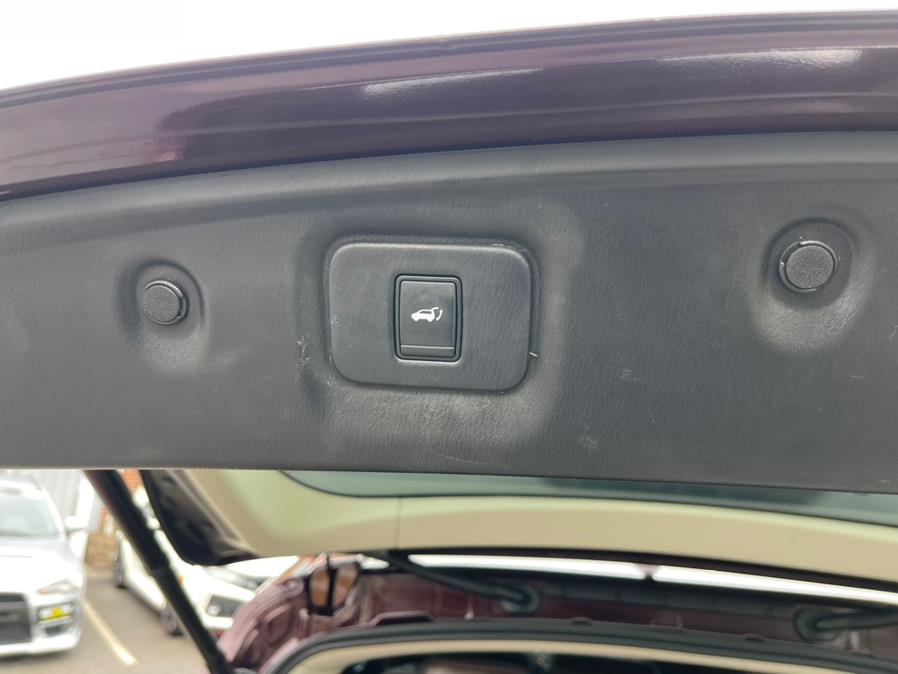 2014 INFINITI QX60 AWD 4dr, available for sale in South Windsor, Connecticut | Mike And Tony Auto Sales, Inc. South Windsor, Connecticut 2014 INFINITI QX60 AWD 4dr, available for sale in South Windsor, Connecticut | Mike And Tony Auto Sales, Inc. South Windsor, Connecticut