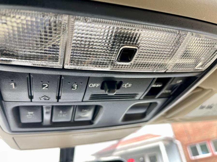 2013 Toyota 4Runner 4WD 4dr V6 SR5, available for sale in South Windsor, Connecticut | Mike And Tony Auto Sales, Inc. South Windsor, Connecticut 2013 Toyota 4Runner 4WD 4dr V6 SR5, available for sale in South Windsor, Connecticut | Mike And Tony Auto Sales, Inc. South Windsor, Connecticut
