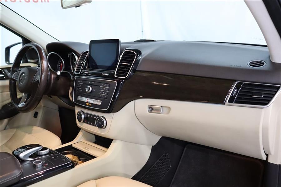 2018 Mercedes-benz Gle 350 4MATIC, available for sale in Paterson, New Jersey | Fast Track Motors. Paterson, New Jersey 2018 Mercedes-benz Gle 350 4MATIC, available for sale in Paterson, New Jersey | Fast Track Motors. Paterson, New Jersey